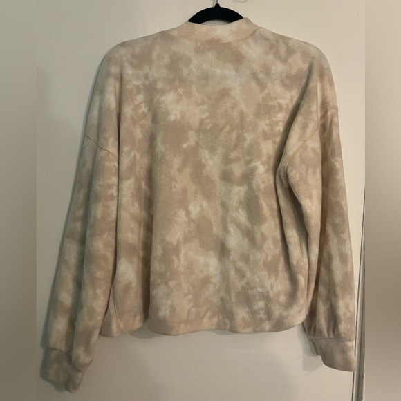 Abercrombie & Fitch Womens Cozy Cropped Cardigan, Size Med Tie Dye Soft‎ Casual - Picture 4 of 11